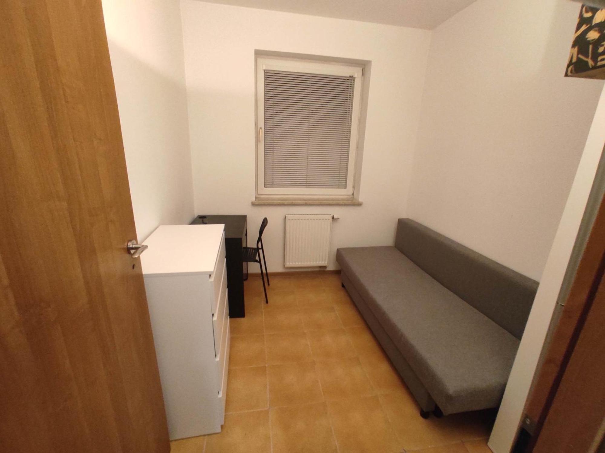 Nice Room With 2 Shared Bathrooms ,Wc , 2Km To Old Town -100M From Metro Szwedzka Warsaw Exterior photo
